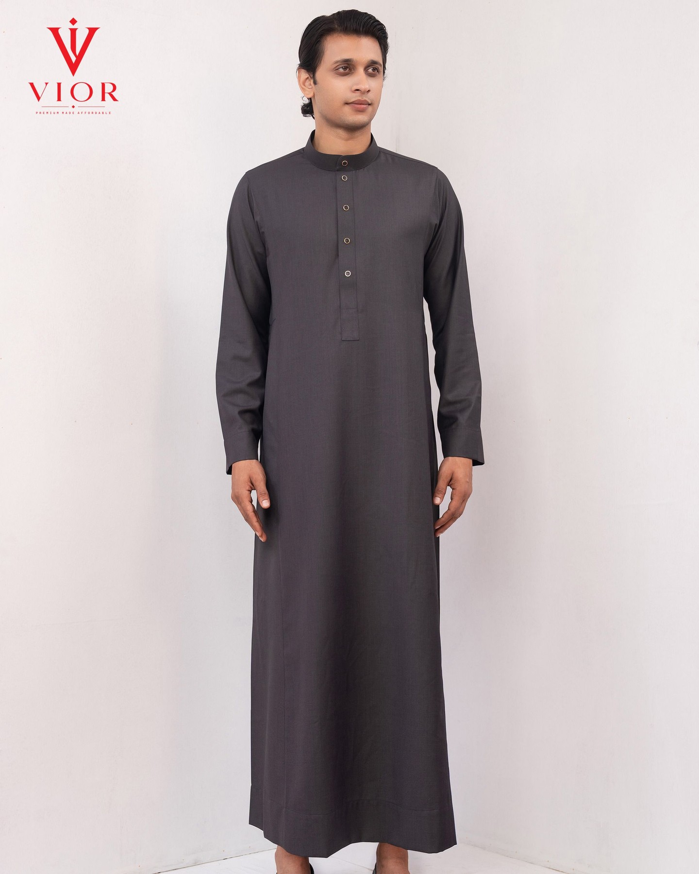 Charcoal Band-Collar Thobe