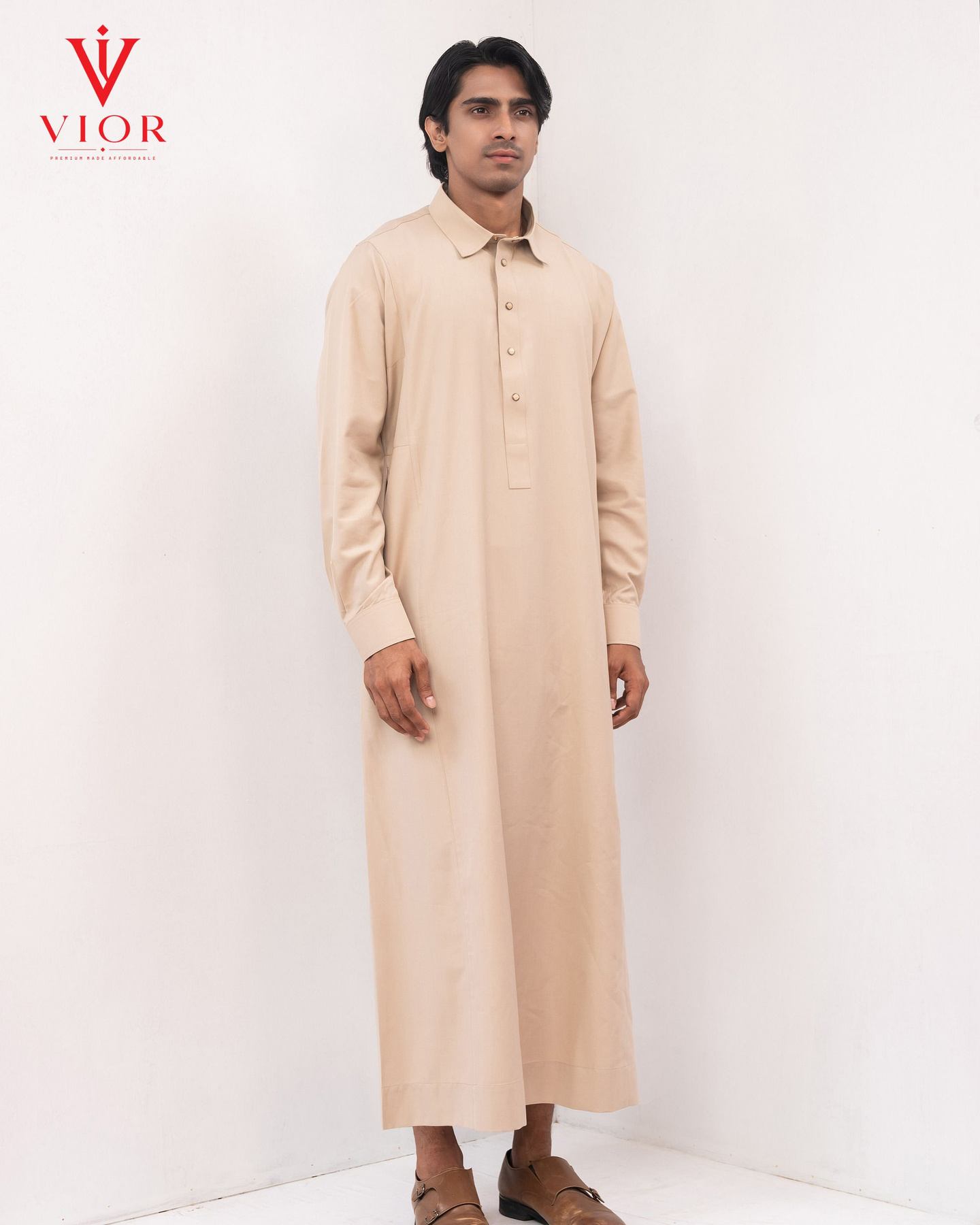 Sand Classic-Collar Thobe