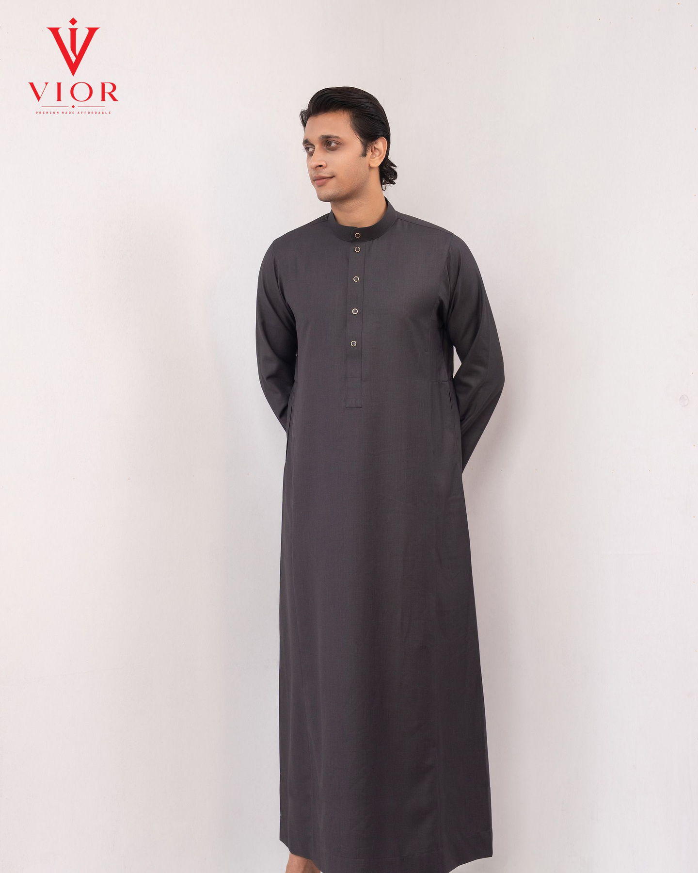 Charcoal Band-Collar Thobe