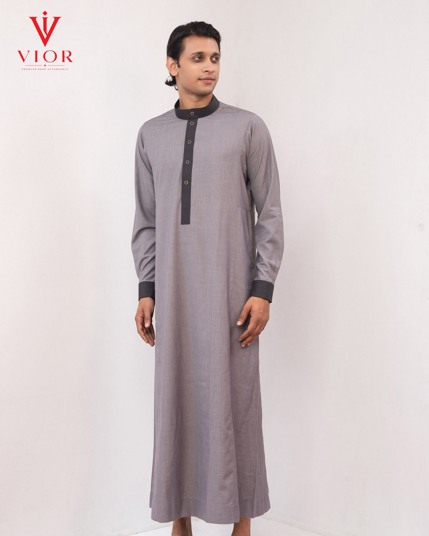 Grey Contrast-Trim Thobe