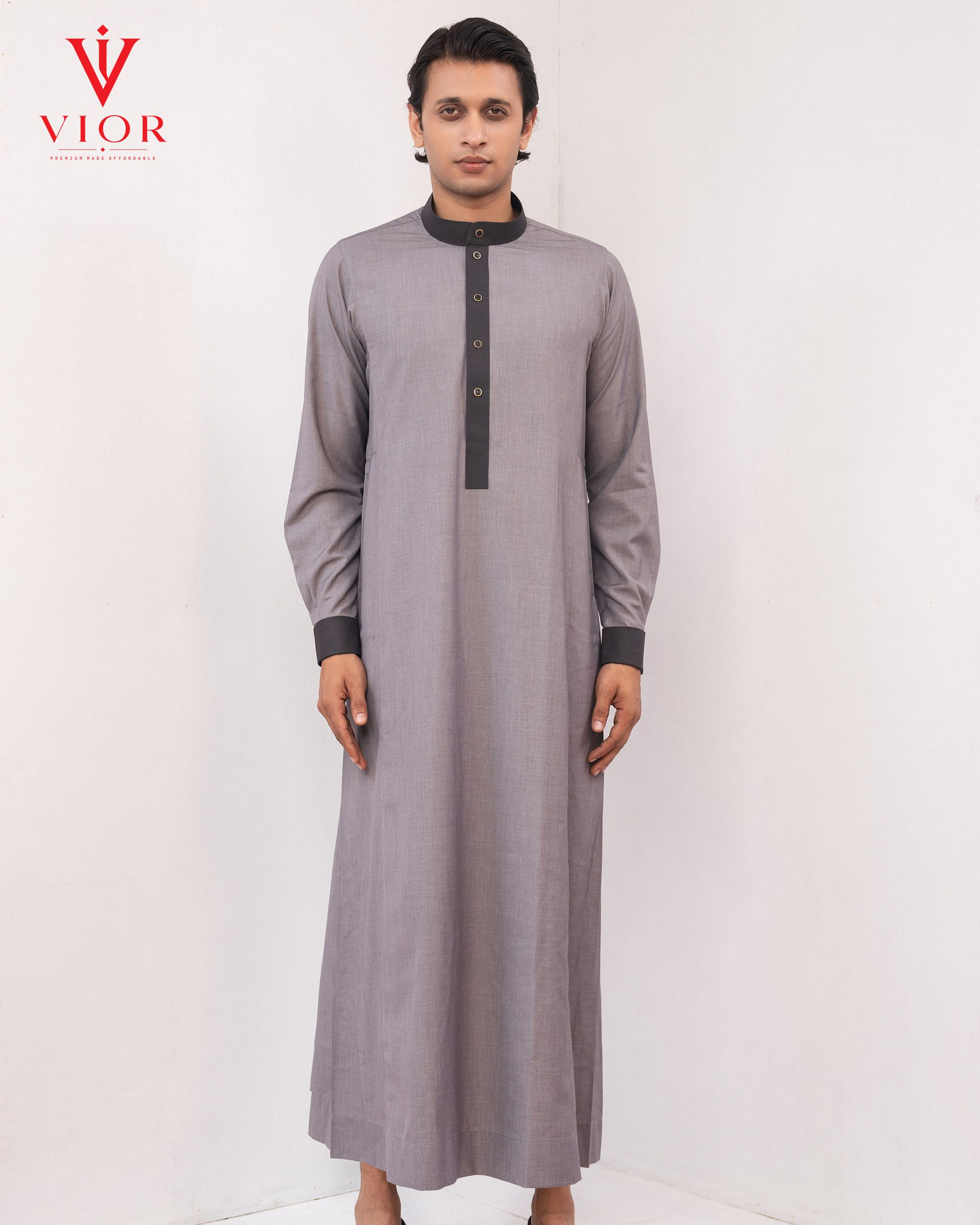 Grey Contrast-Trim Thobe